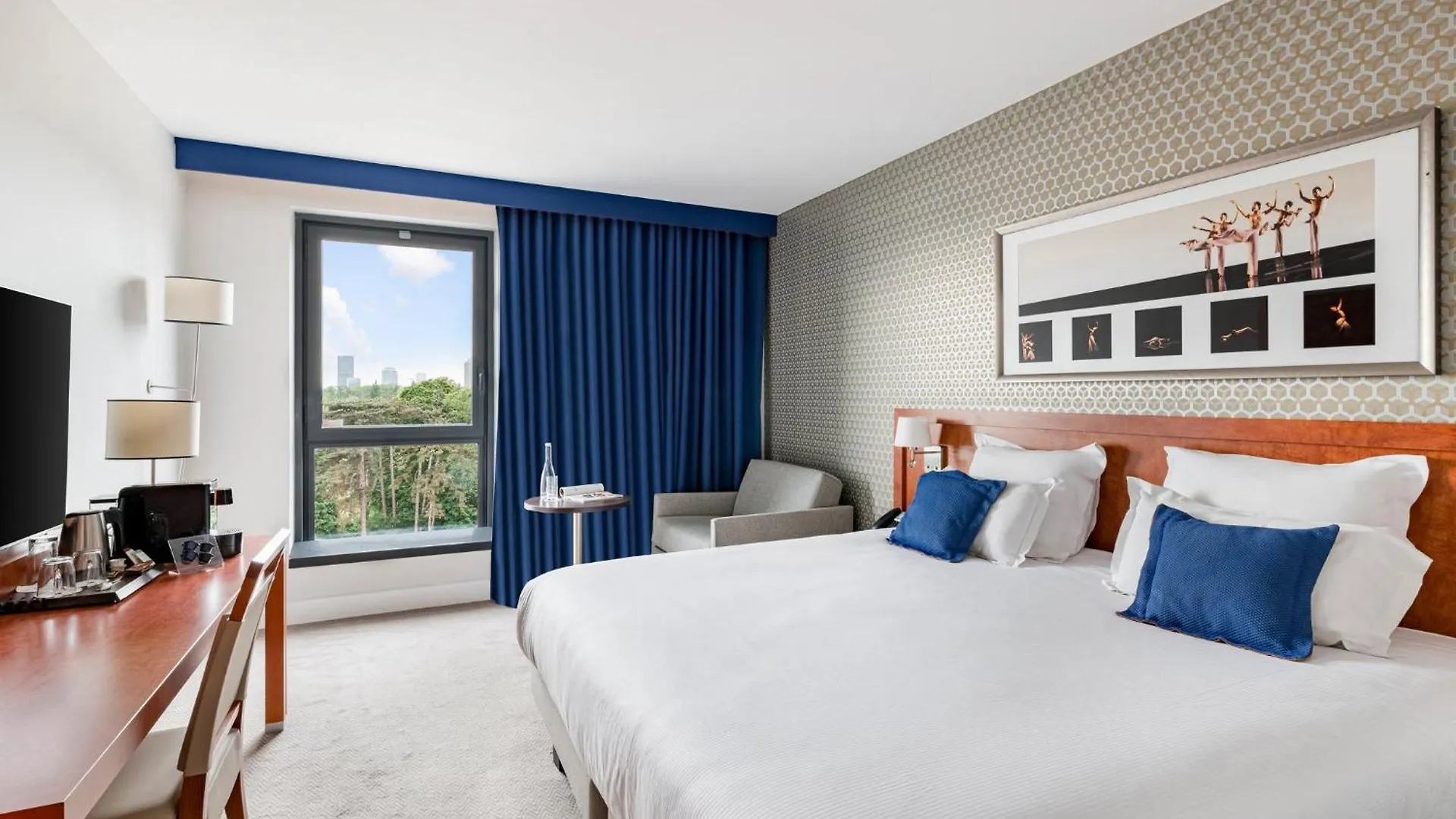 Crowne Plaza Lyon - Cite Internationale Hotel