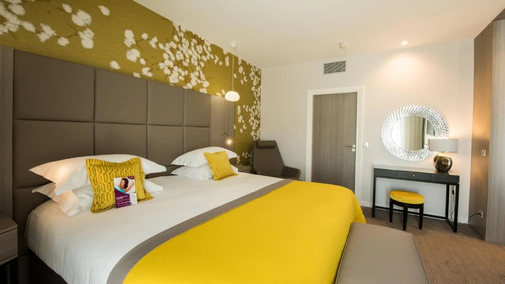 Crowne Plaza Lyon - Cite Internationale Hotel France
