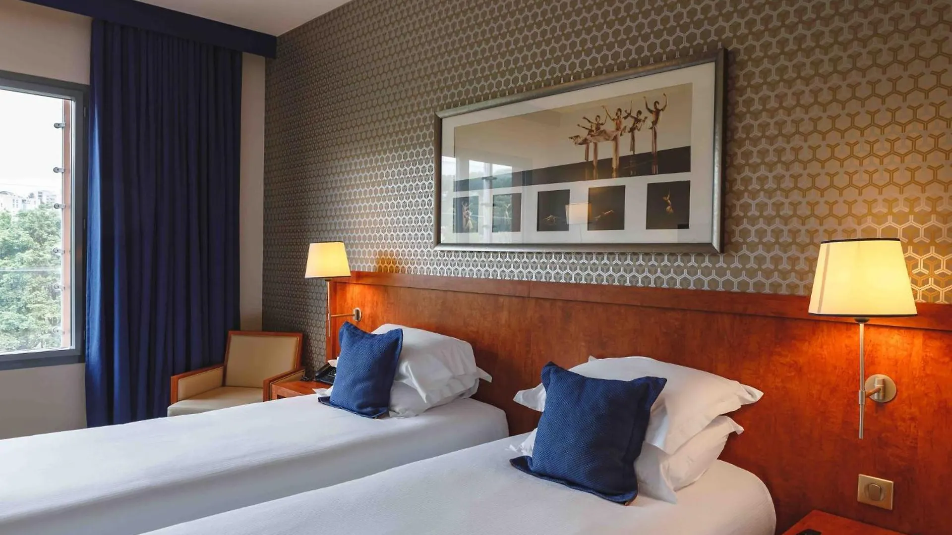 Crowne Plaza Lyon - Cite Internationale Hotell