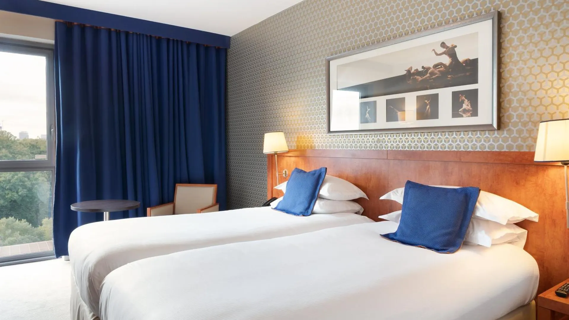 Crowne Plaza Lyon - Cite Internationale Hotel