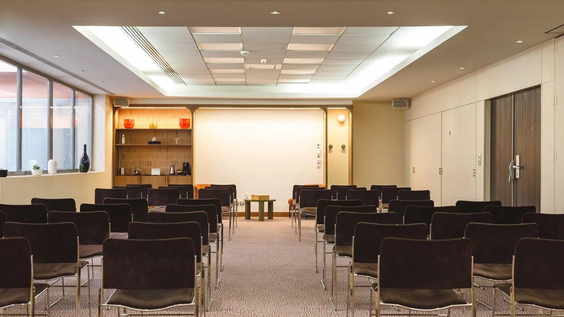 Crowne Plaza Lyon - Cite Internationale Hotel